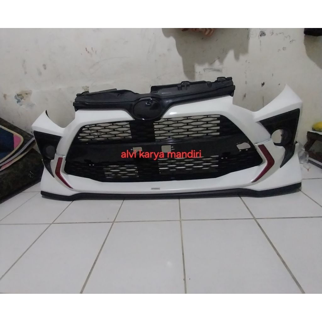 bemper bumper depan  agya GR + bodykit 2021 original