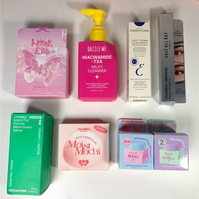 [BACA FOTO SLIDE KE 2] WTS PRELOVED MAKE UP SKINCARE Barenbliss moist mochi blush, Dazzle me moistur