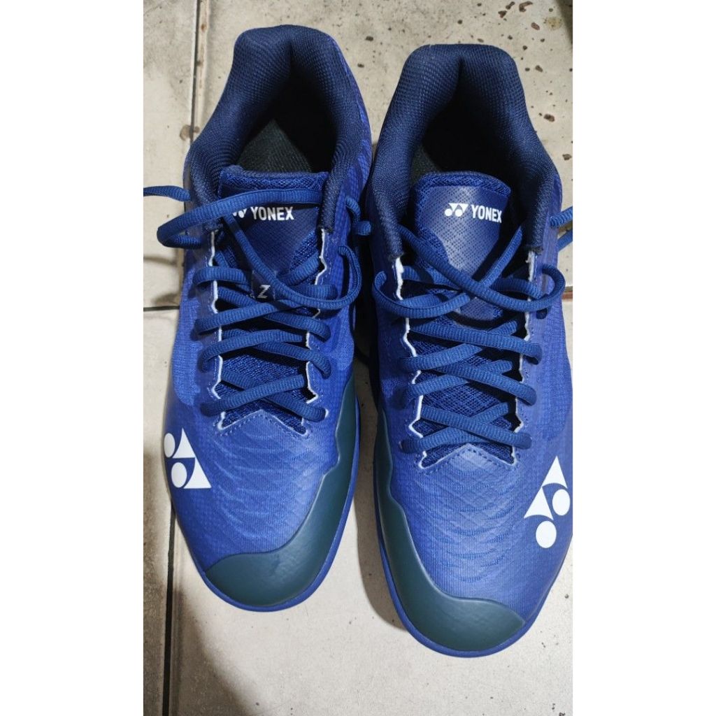 Sepatu Yonex Aerus Z2 Navy Blue size 42 ( SECOND ) ORIGINAL