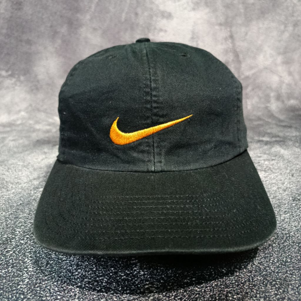 Digidegu Topi NIKE Vintage - Logo Bordir - Simple Cap