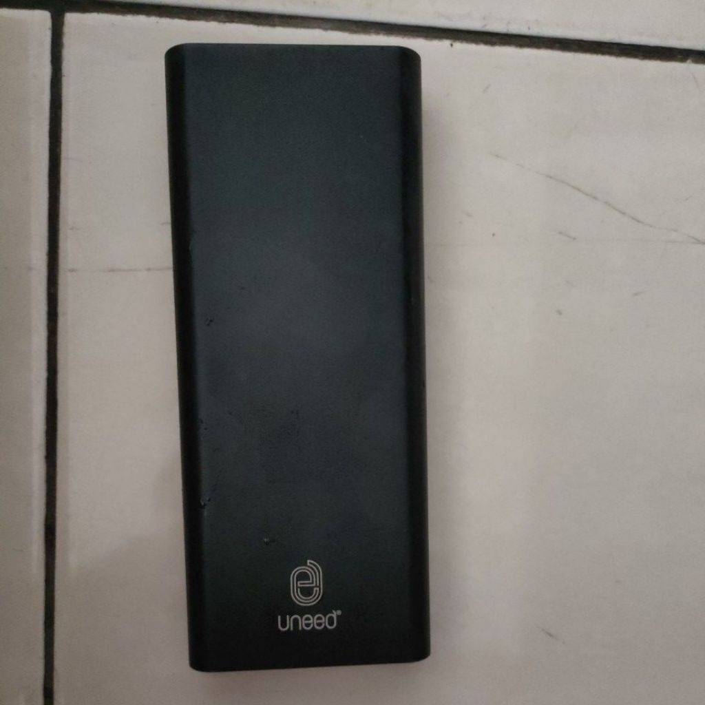 Uneed Powerbank 20000mah