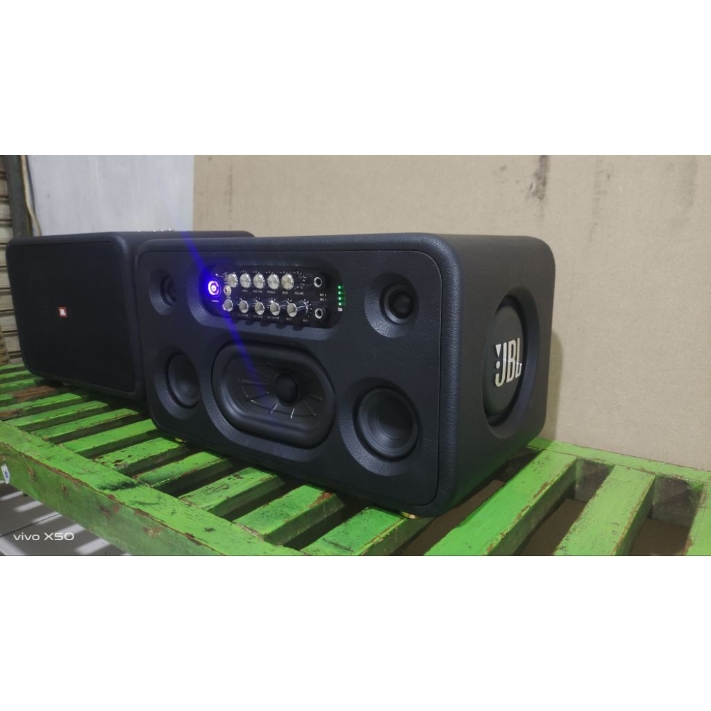 speaker Bluetooth JBL boombox 3 rakitan