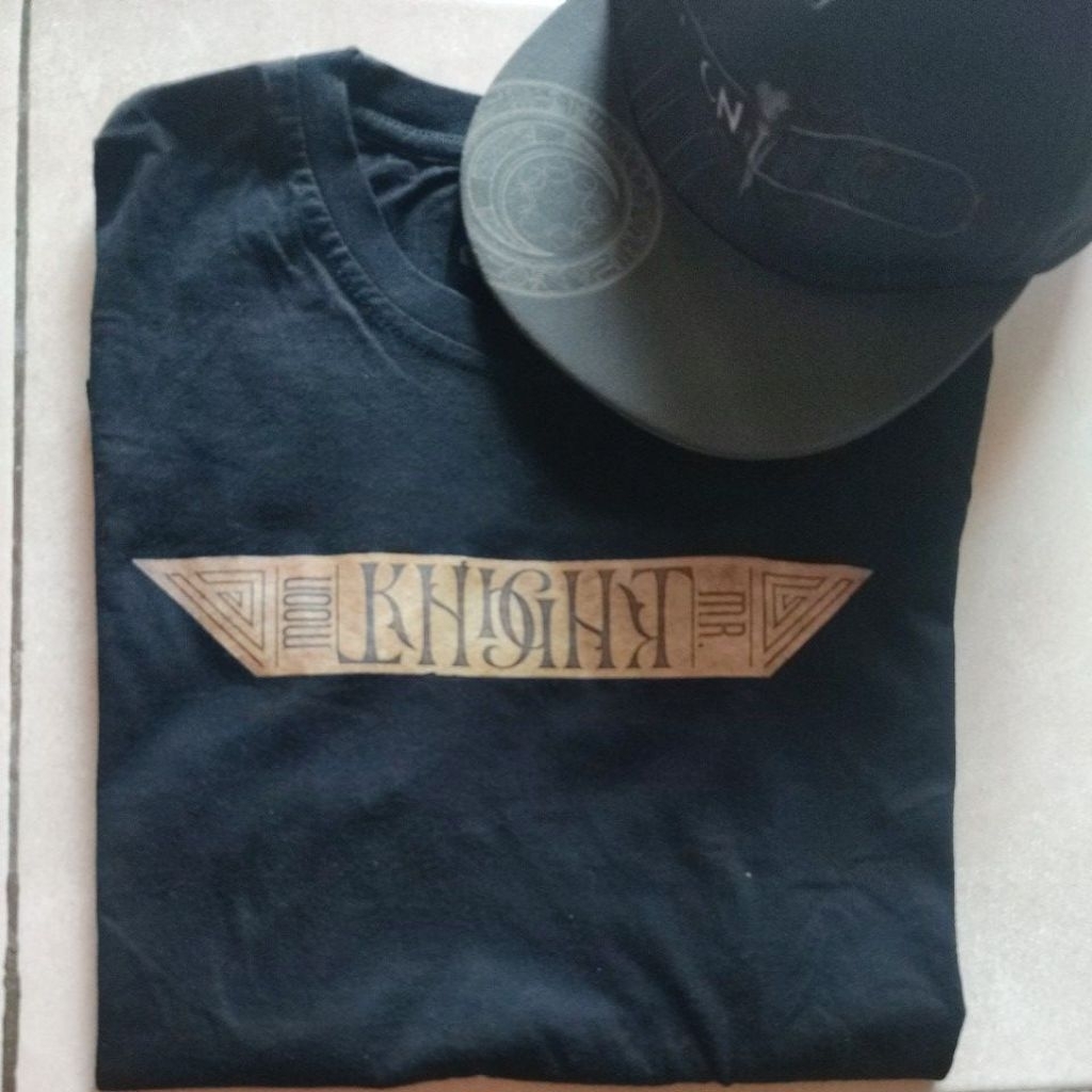 Kaos + Topi Official Marvel Moon Knight - Paket Bundling