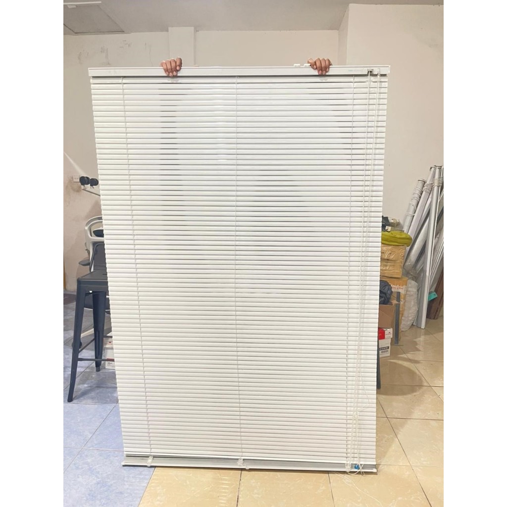 Krey guling / Tirai Almunium Bekas