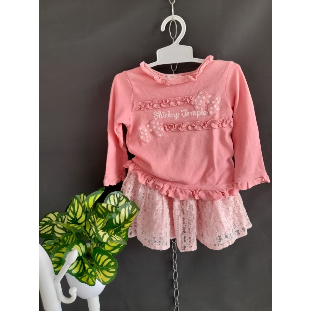 SETELAN SHIRLEY TEMPLE