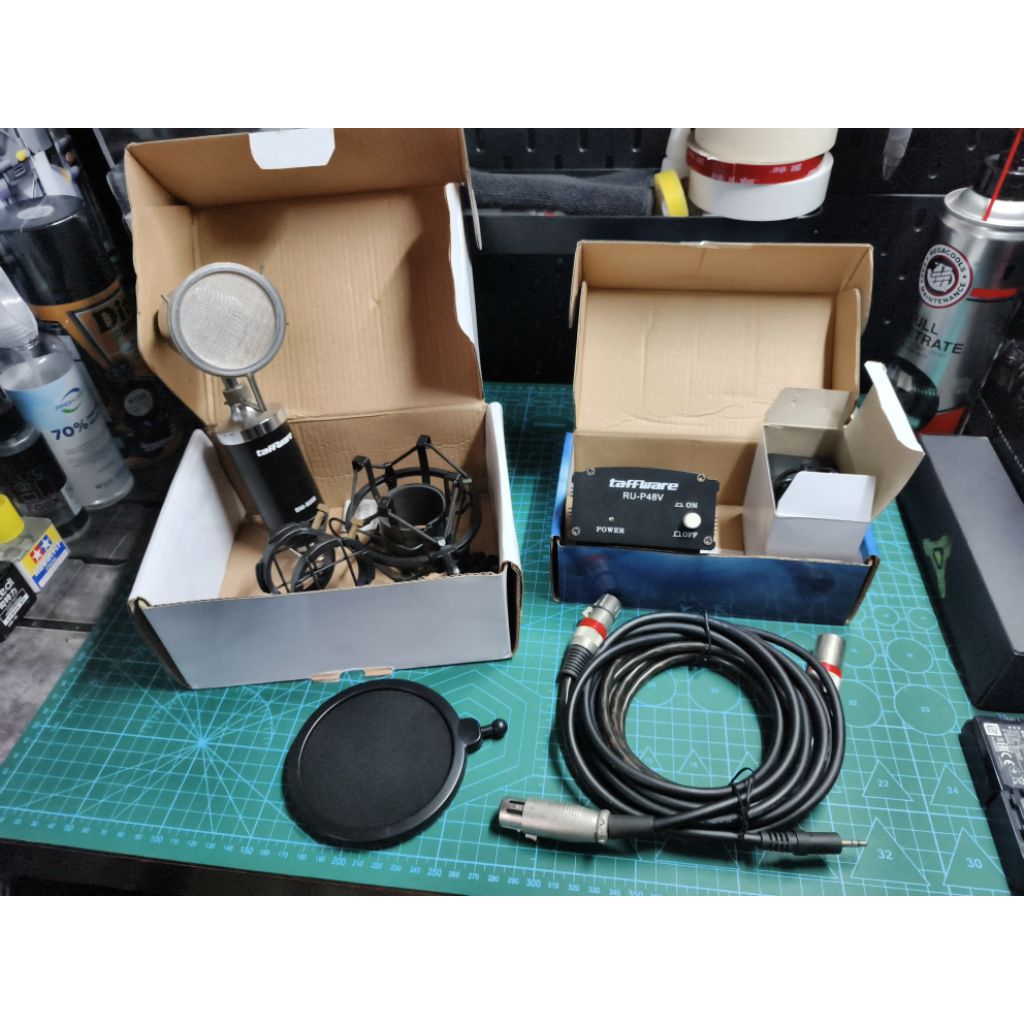 Mic Condensor BM8000 + Phantom Power 48v sepaket Second untuk rekaman atau streaming