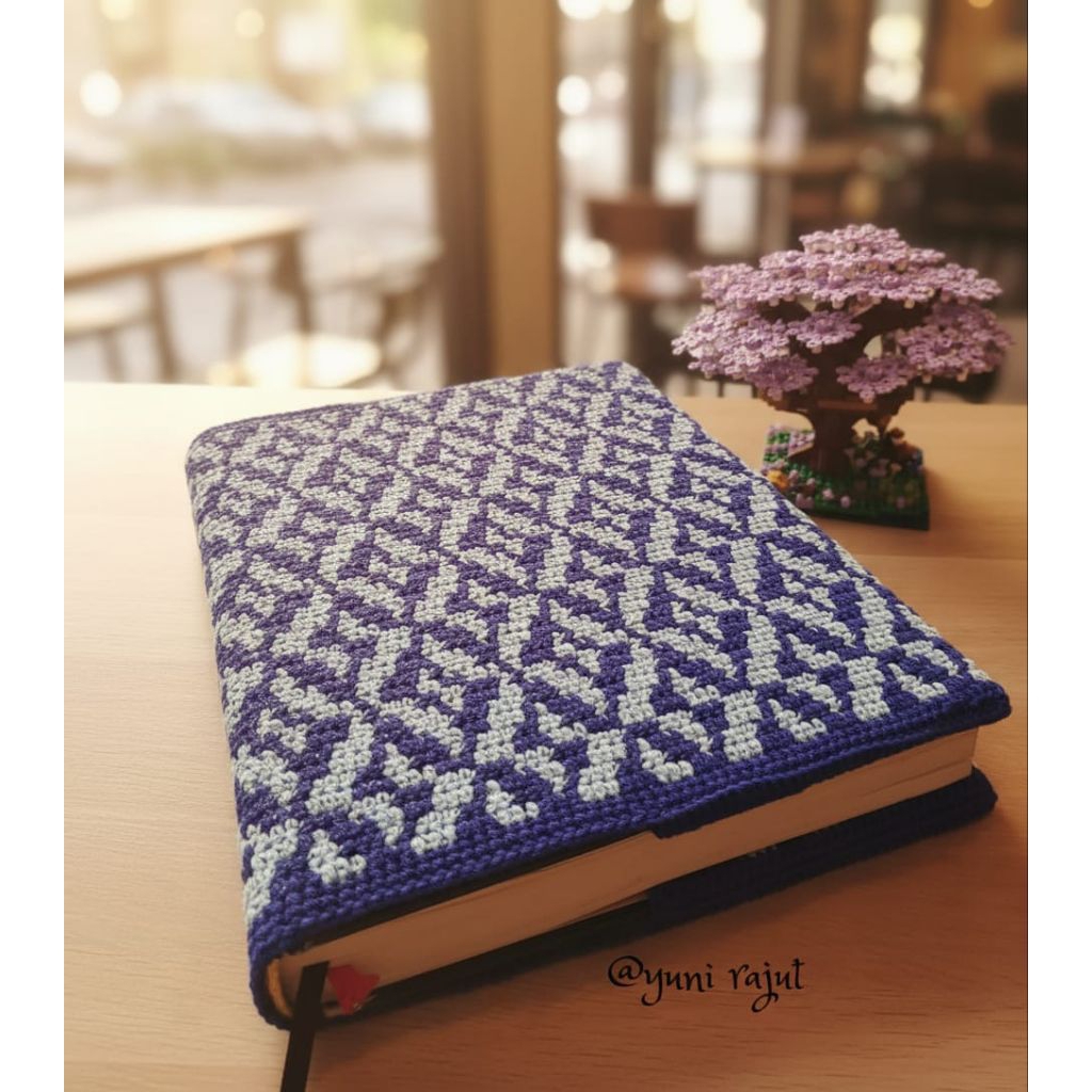 Sampul quran rajut motif orderan KK evi