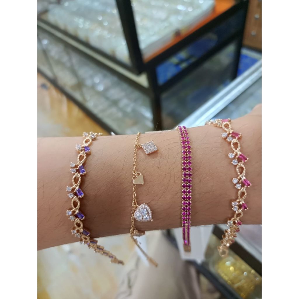 GELANG TANGAN GELANG RANTAI WANITA AKSESORIS WANITA GELANG XUPING LAPISAN EMAS 24KARAT Xuping BANJAR