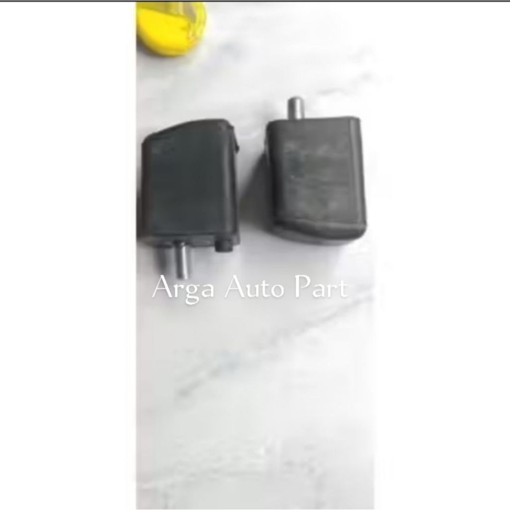 karet bantalan pintu bak belakang L300