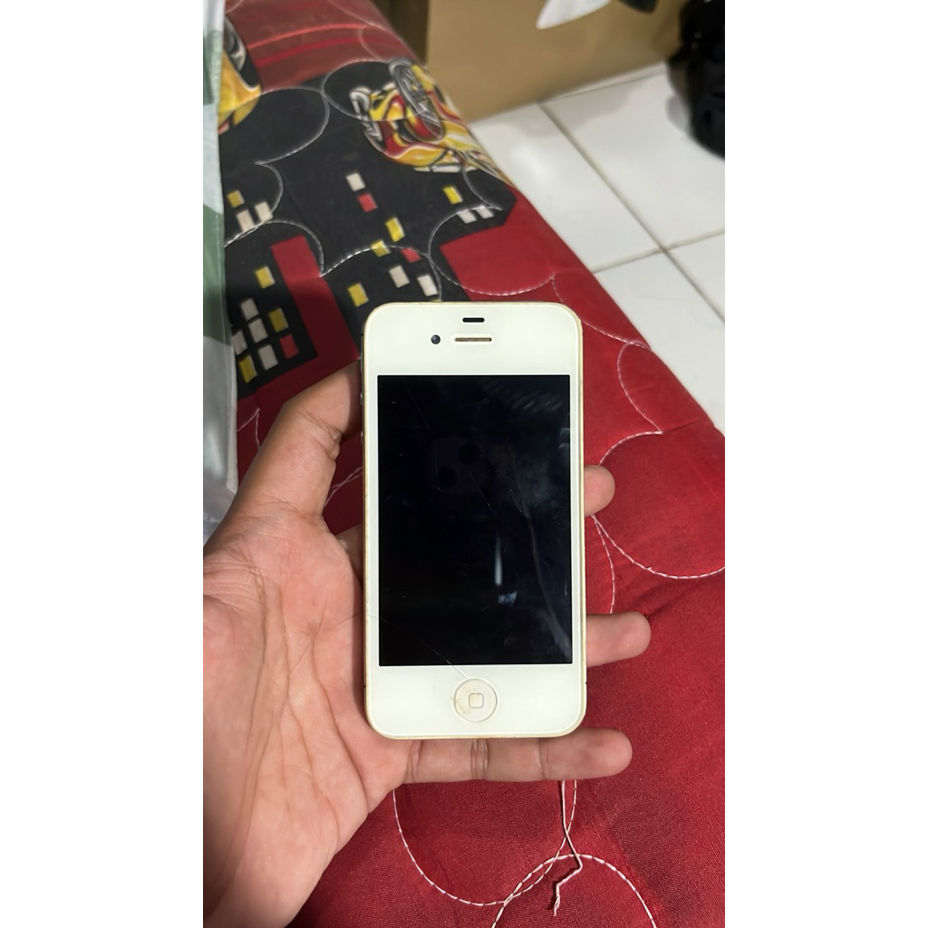 iphone 4s kondisi bekas baik