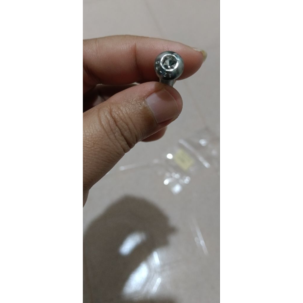 Baut L Stainless Button M6 x 35