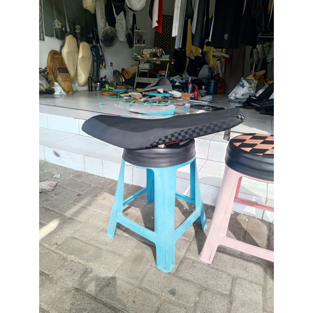 jok fiz r dan Vega r lama ag style tipis