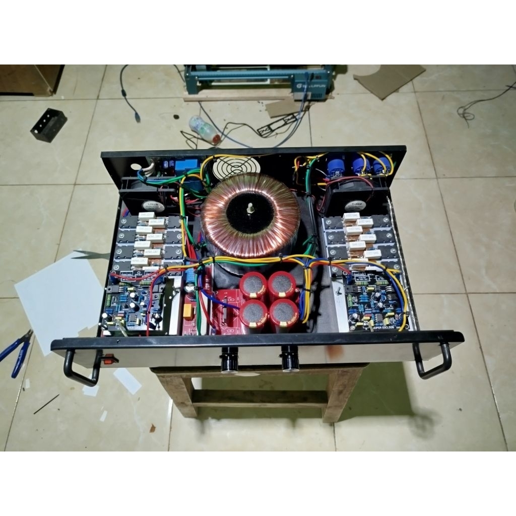 Power setereo 10A CT 55 +Speakon+Sofstart+Speaker protektor