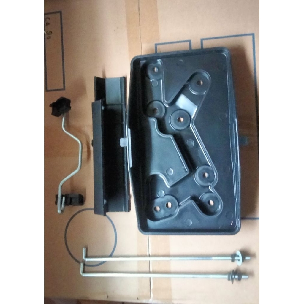 TATAKAN AKI AVANZA, XENIA