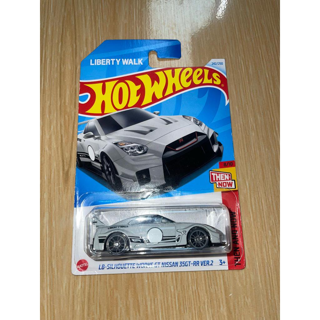 Hotwheels R35 LBWK