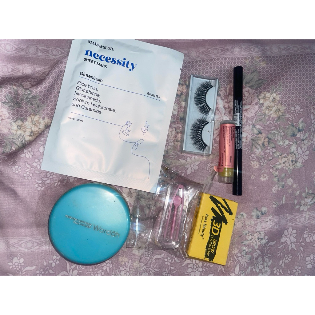 wardah , lip serum , eyebrow , kiss beauty, bulu mata dan sheet mask (ada yang baru dan ada yang pre