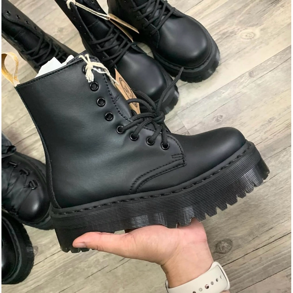 Dr Martens Vegan Jadon Mono