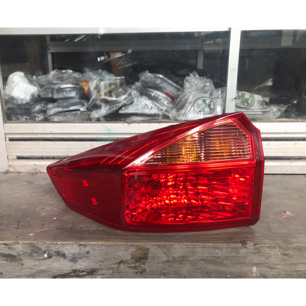 Stoplamp lampu belakang honda city 2014 2015 original