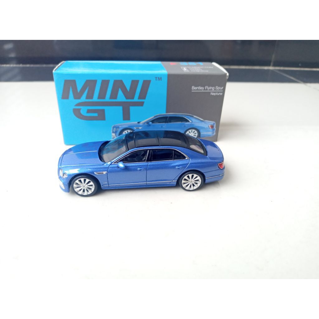 Mini GT Bentley Flying Spur Neptune biru