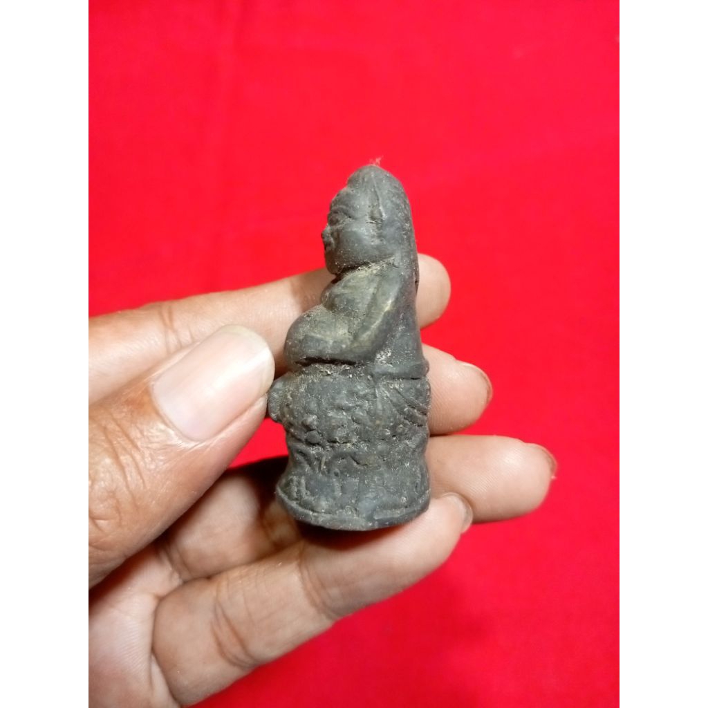 Patung Sem4r bekas . j