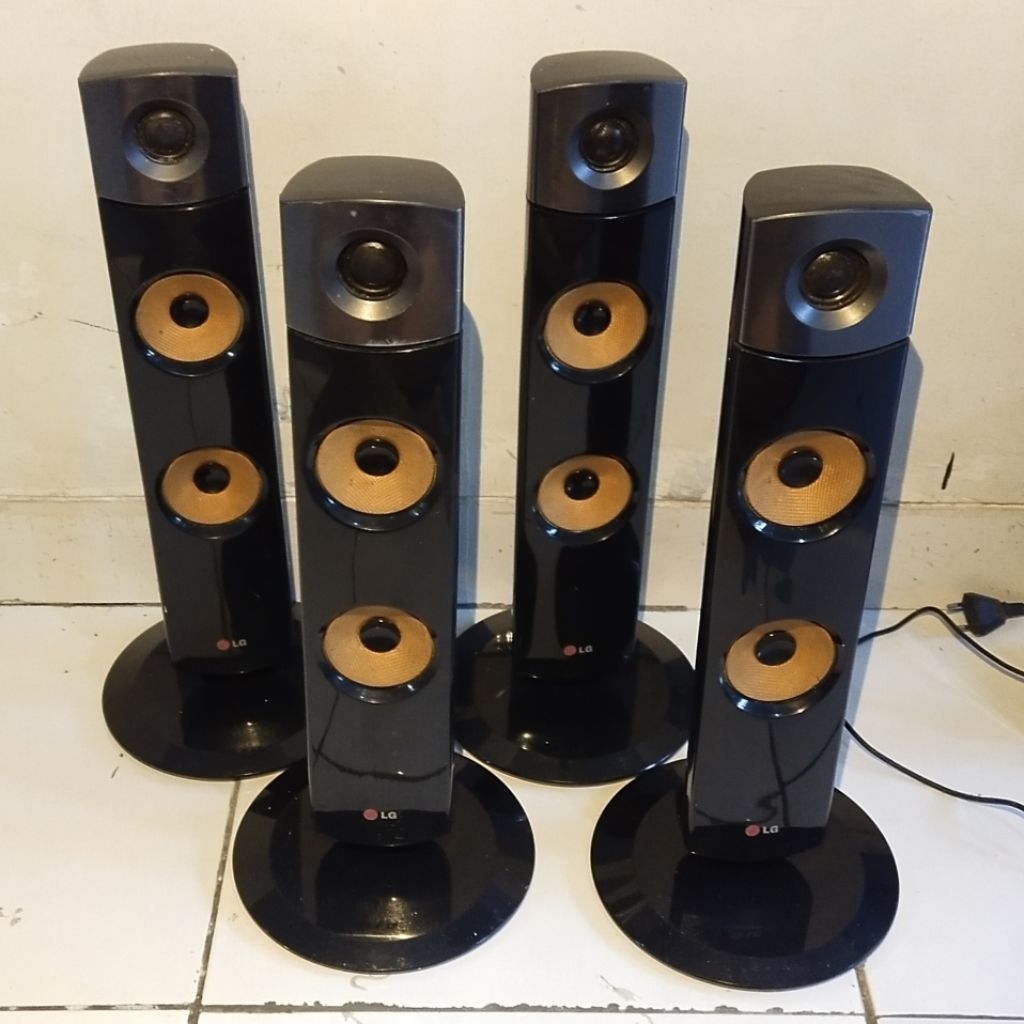 speaker surround lg. ex home theater.