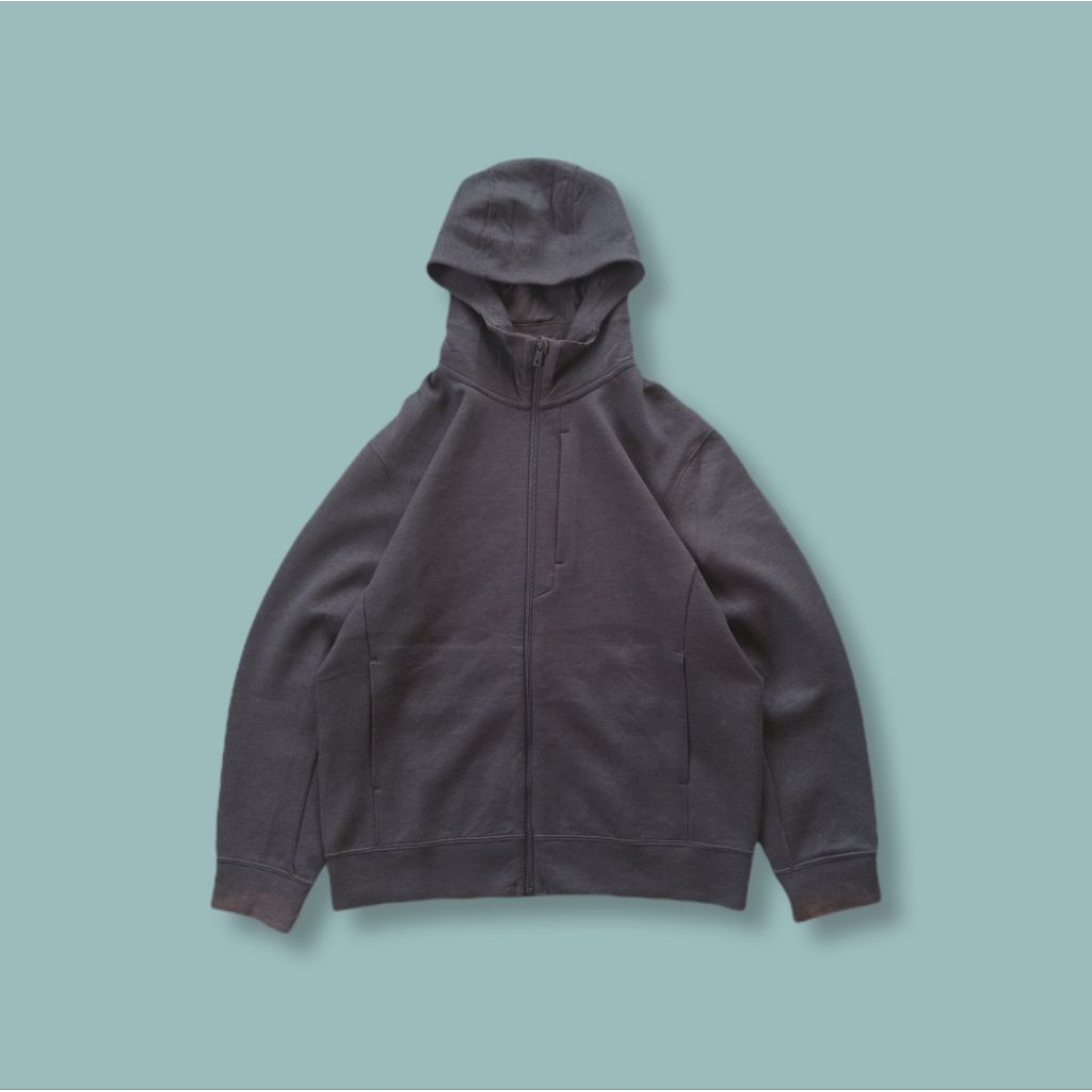 Jaket Uniqlo Dry Active Ultra Strech Fullzip Hoodie Dark Gray Second M