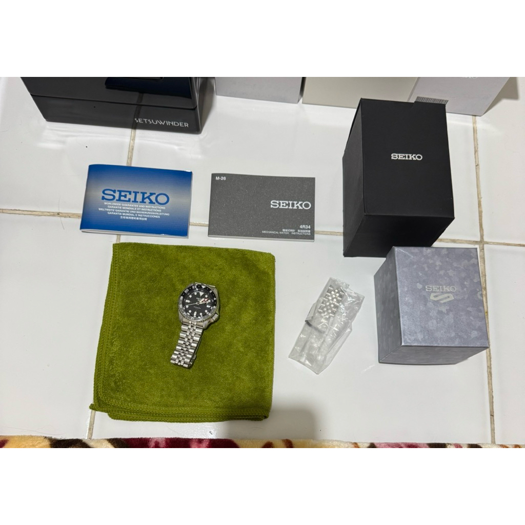 Seiko 5 Sports GMT Black (SSK001K1)