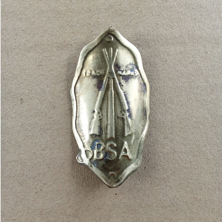 Emblem Plat merk sepeda onthel BSA kuningan