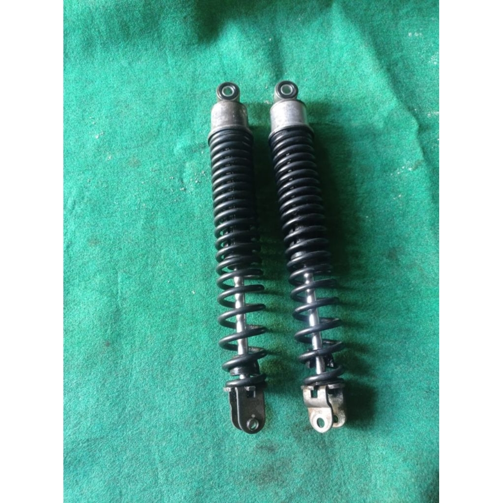 SHOCK BELAKANG ORI PCX 150 COPOTAN MINUS BAHAN