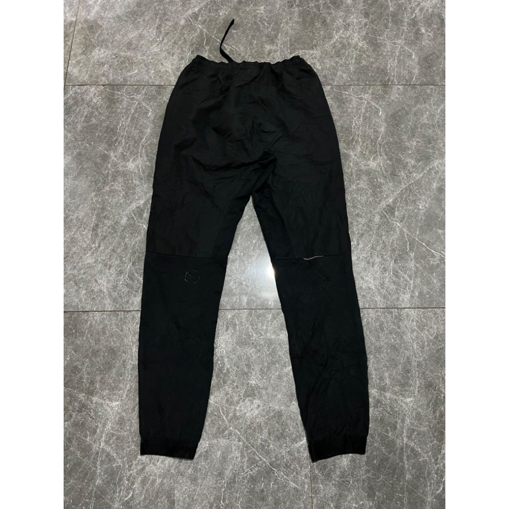 Celana Panjang Oakley