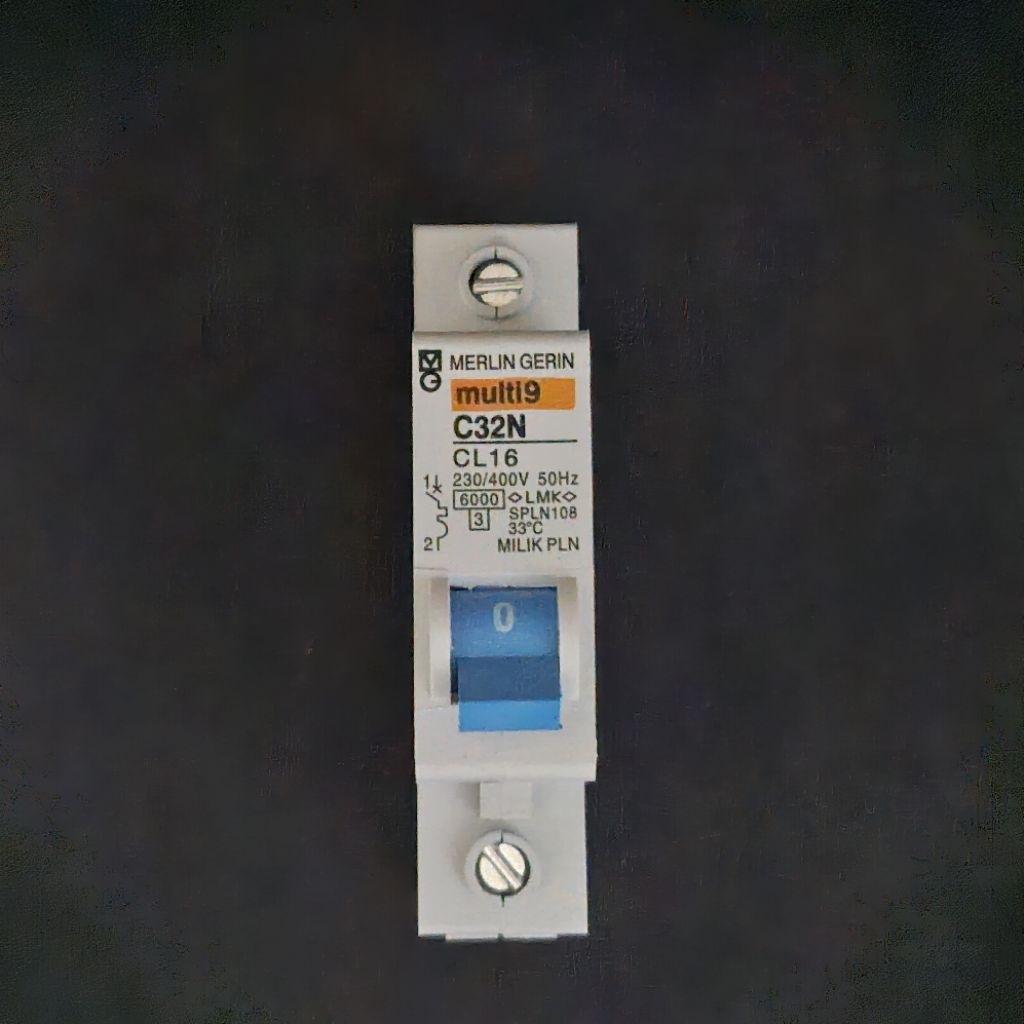 MCB Merlin Gerin MG Biru Multi 16 Ampere CL16