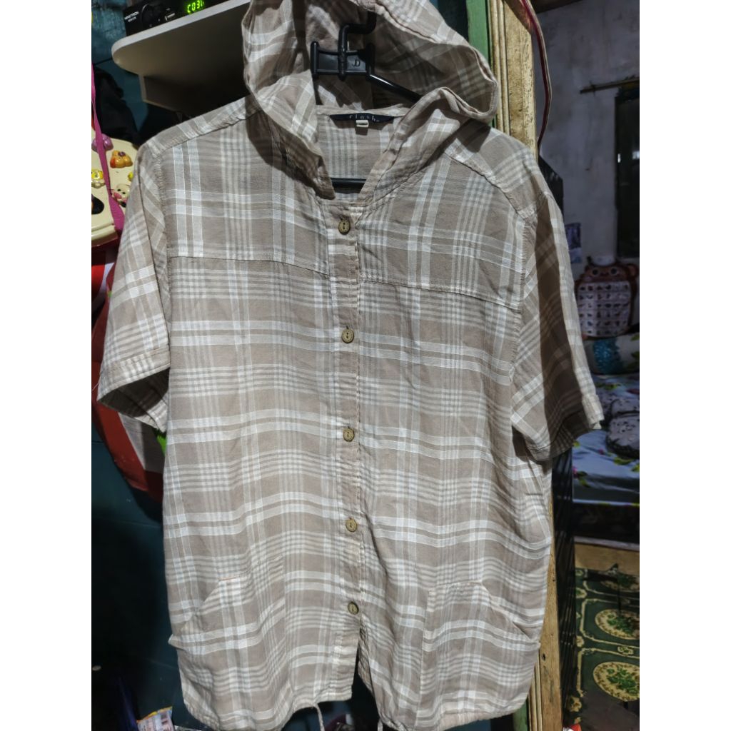 ATASAN WANITA LENGAN PENDEK BERHOODIE