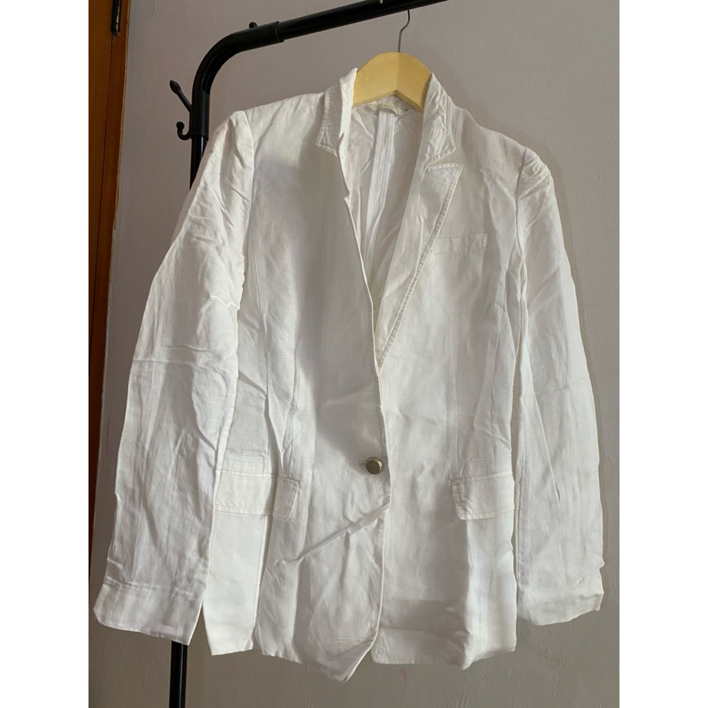 Preloved Blezer putih muluss
