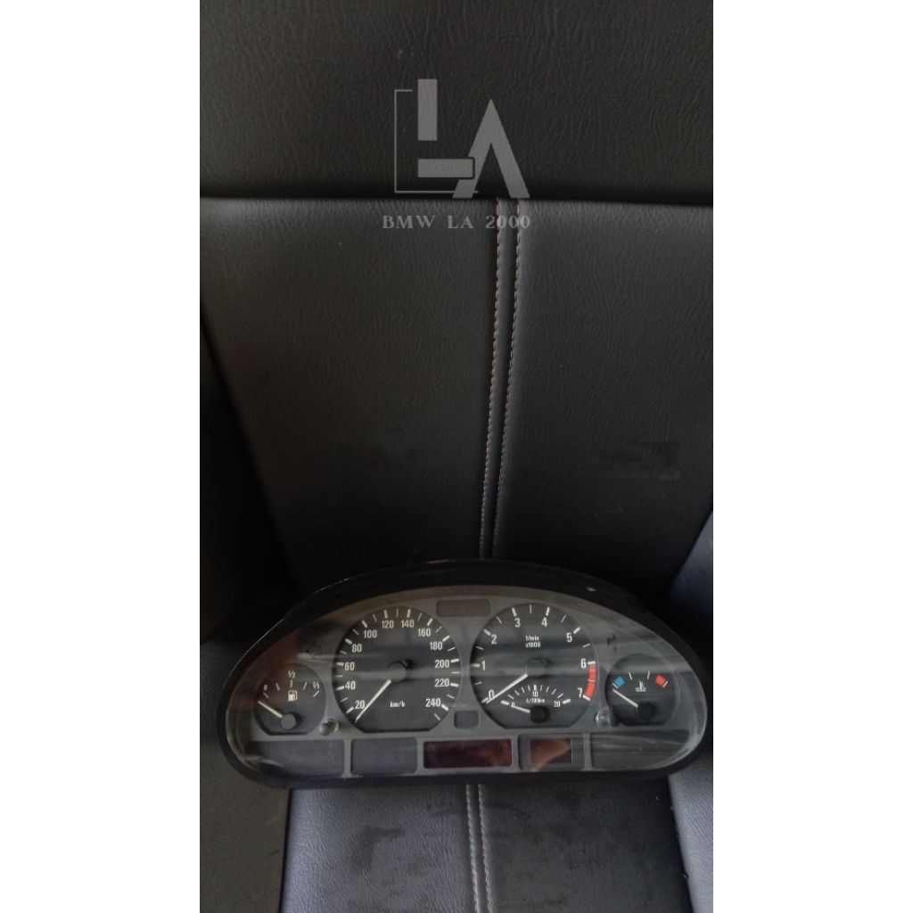SPEEDOMETER BMW E46 M43/N42 //ORIGINAL BMW