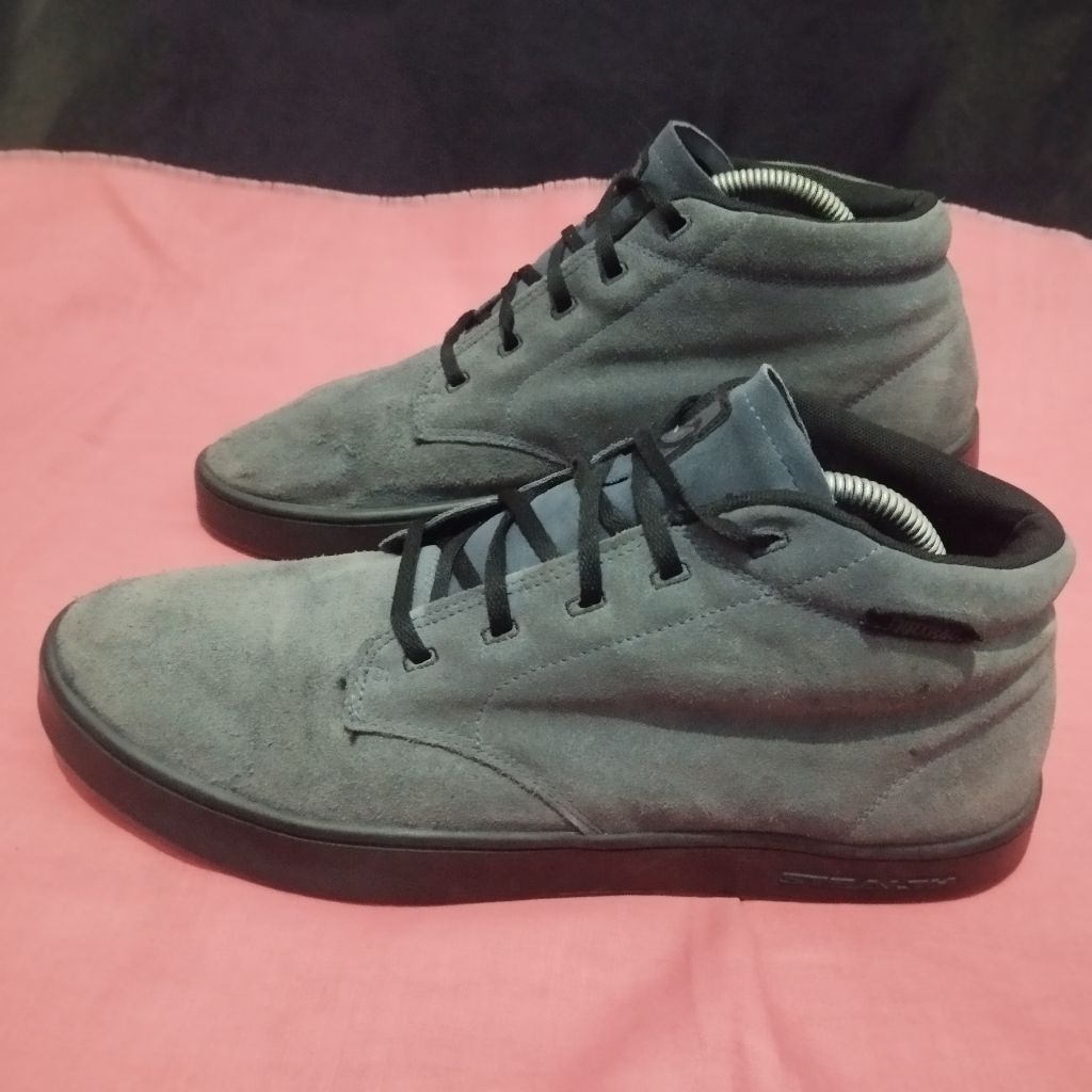 sepatu casual Five  Ten, size 45/ insole 29,5 cm