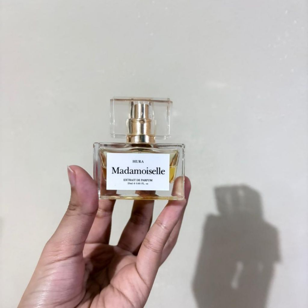 PRELOVED ~ HEURA Madamoiselle 25ml