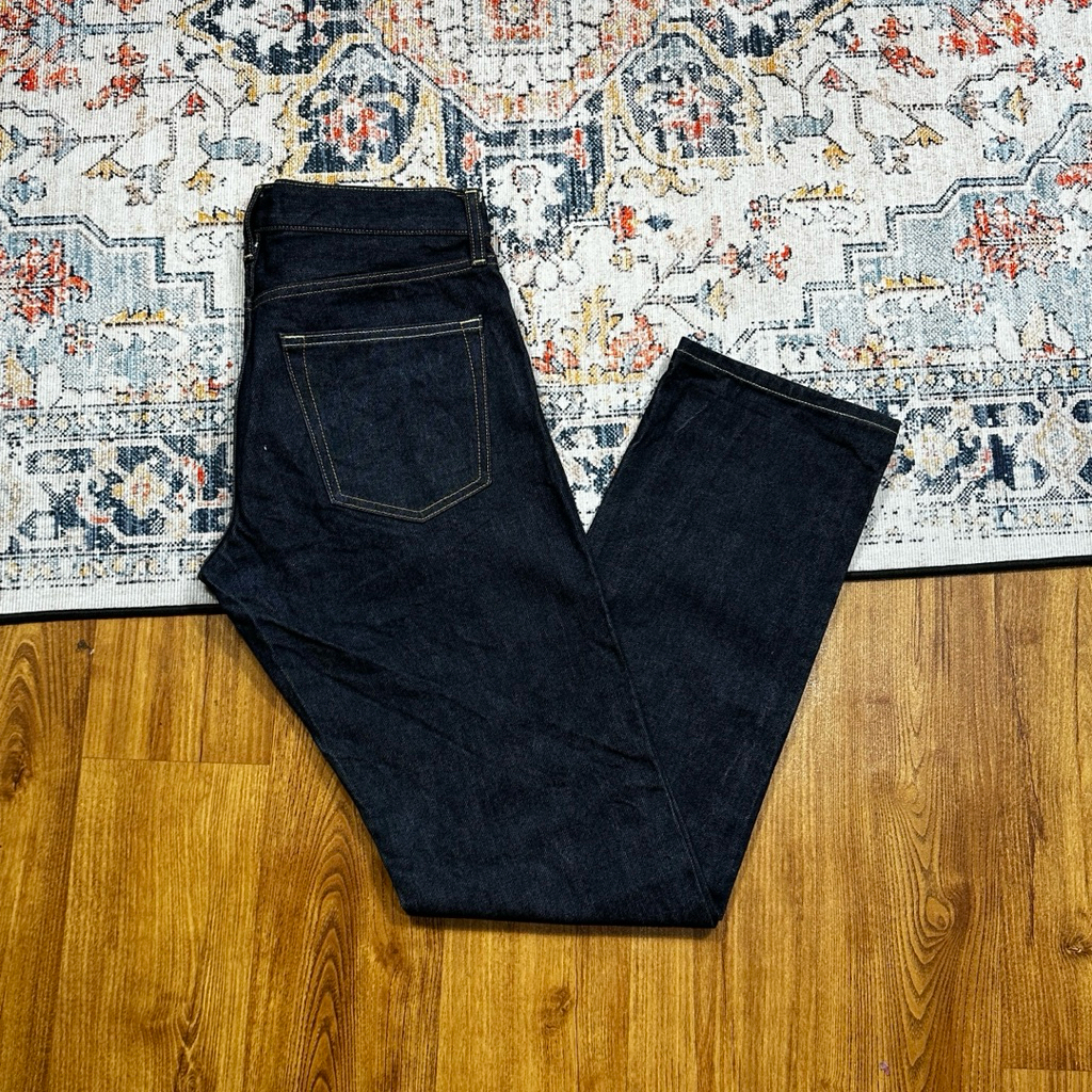 UNIQLO SELVEDGE JEANS SECOND