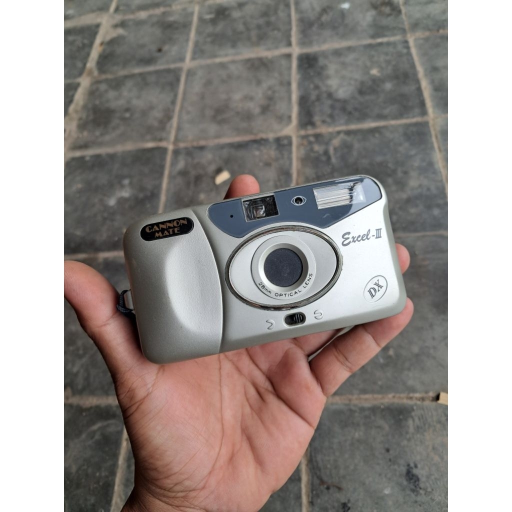 kamera Canon Mate Excel jadul off display