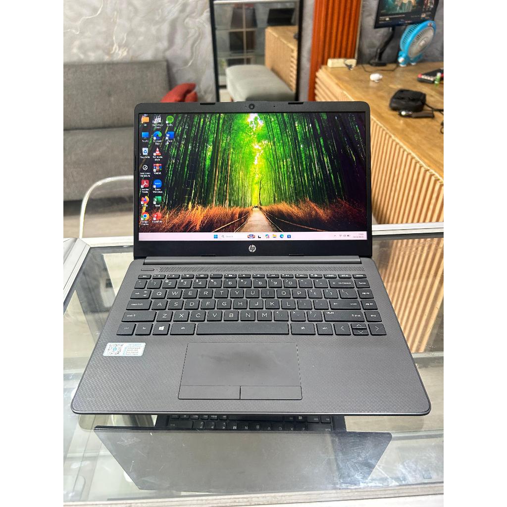 LAPTOP HP 245 G8