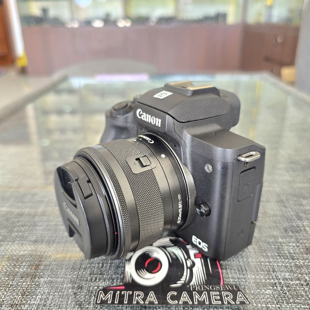 CANON EOS M50 Like New