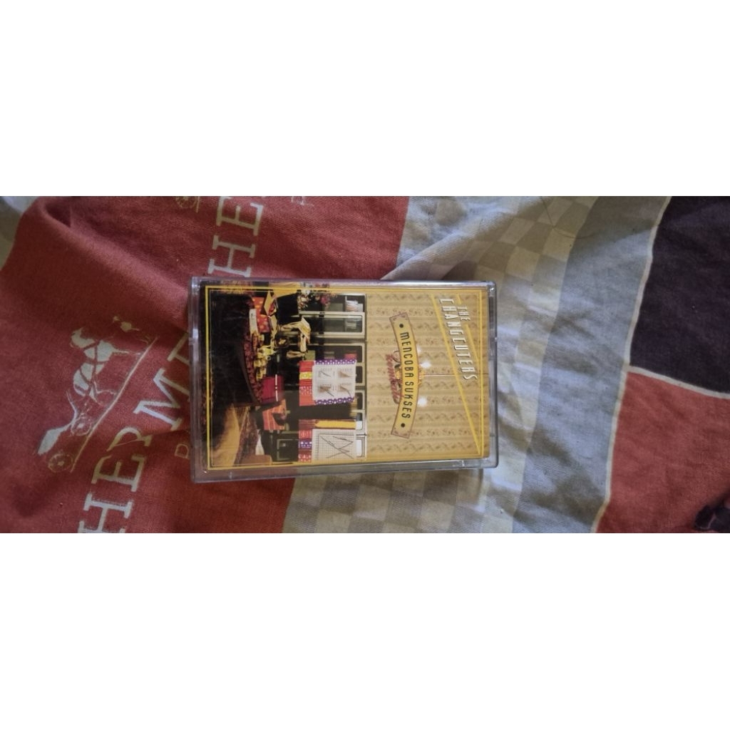 KASET THE CHANGCUTERS ALBUM MENCOBA SUKSES