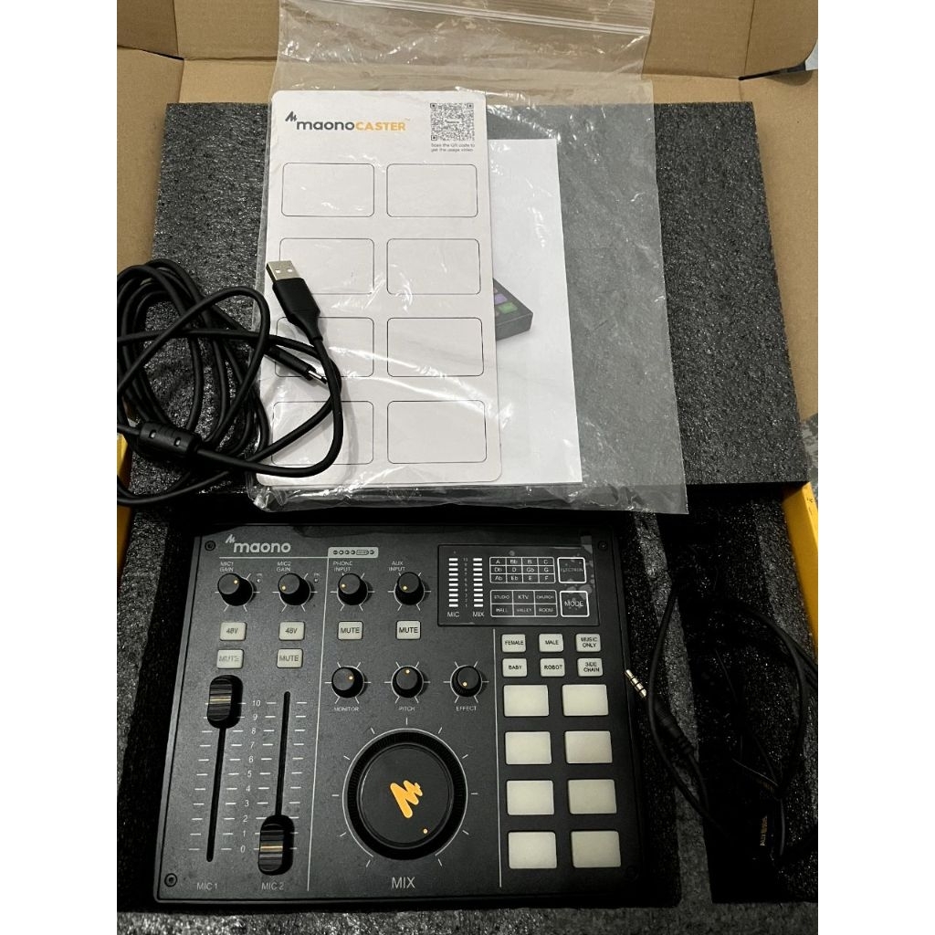 Soundcard Maono AU-AM100 Maonocaster Audio Interface Bekas Pakai