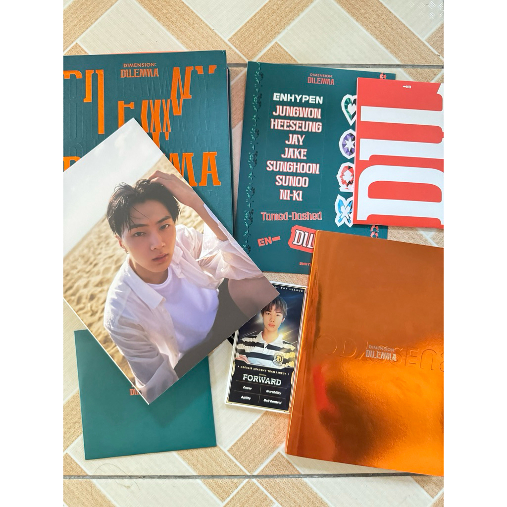 BOOKED ALBUM ONLY ENHYPEN DILEMA ODYSSEUS VER