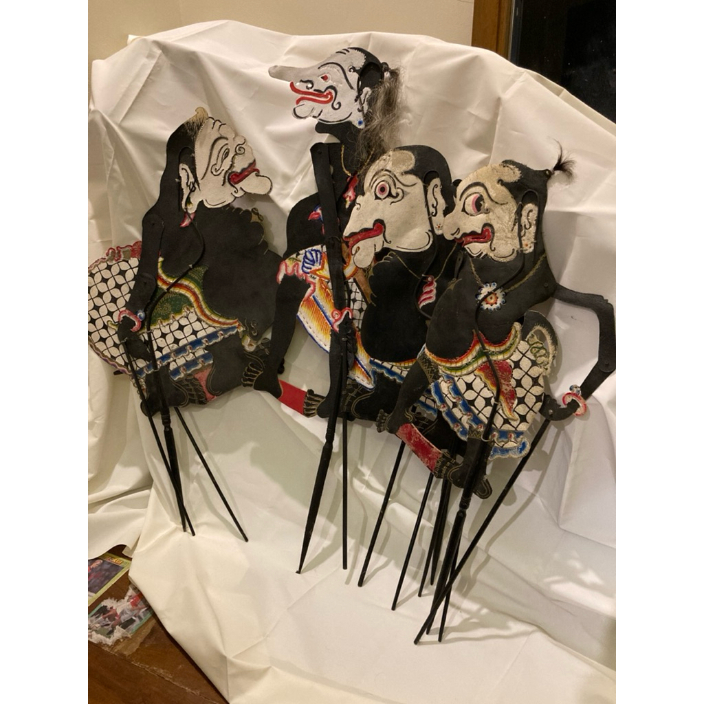 Wayang Kulit Panakawan Antik set