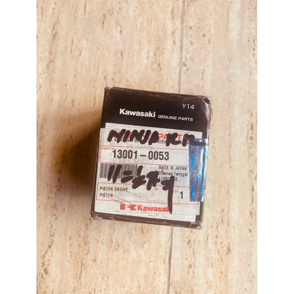 NOS - Piston Ninja RR CBU,ZX CBU