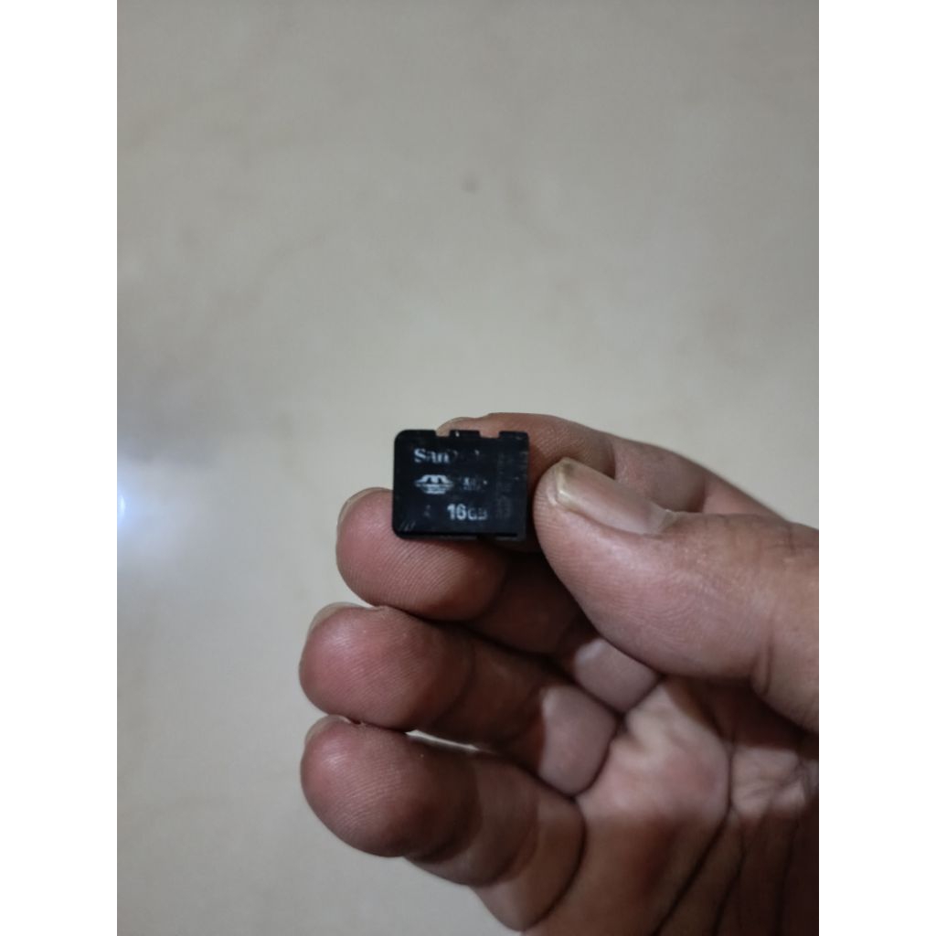 Kartu Memori M2 Sony Ericsson PSP Go 16 Gb Original Cabutan Kuningan Mulus Utuh Normal Batangan Full
