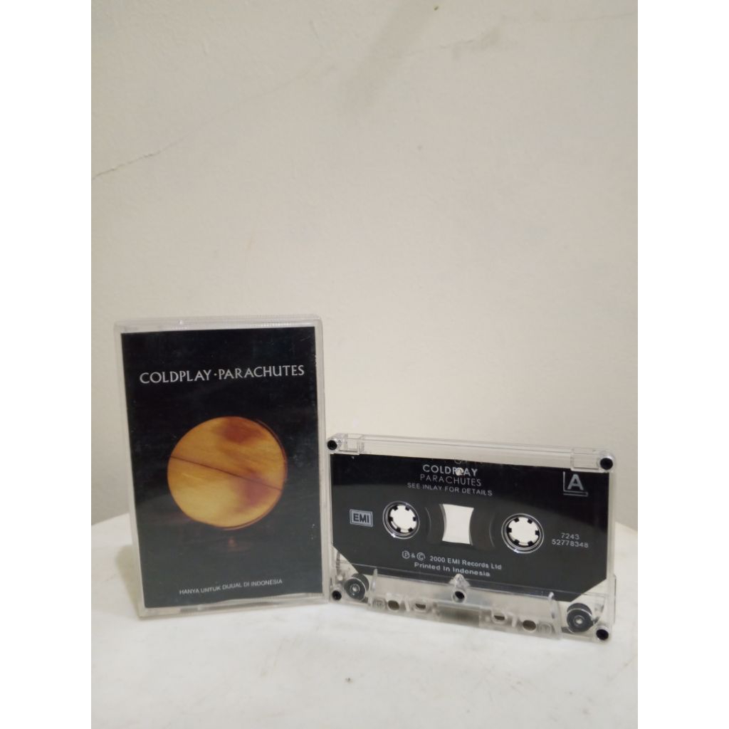 Kaset Pita - COLDPLAY - PARACHUTES