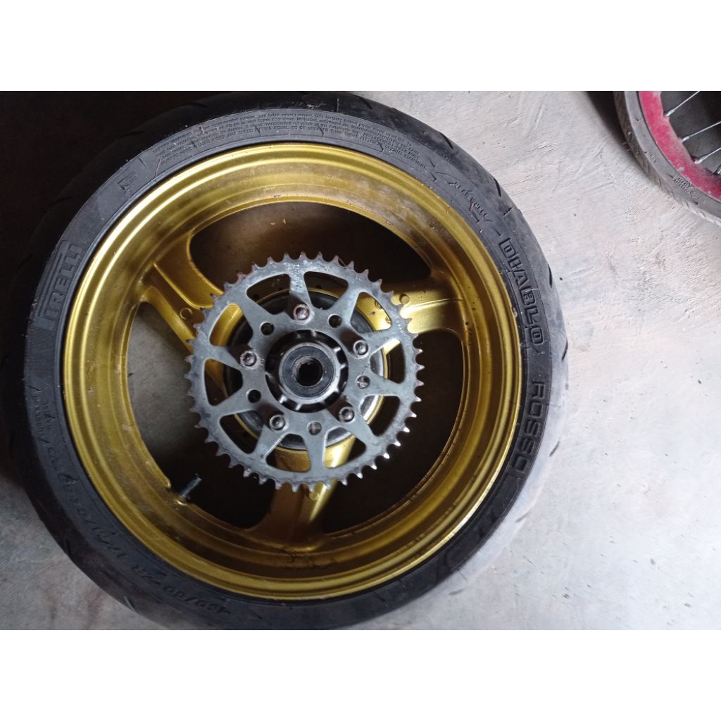 Velg Original Copotan CB 400Mulus Tanpa peang dan penyok