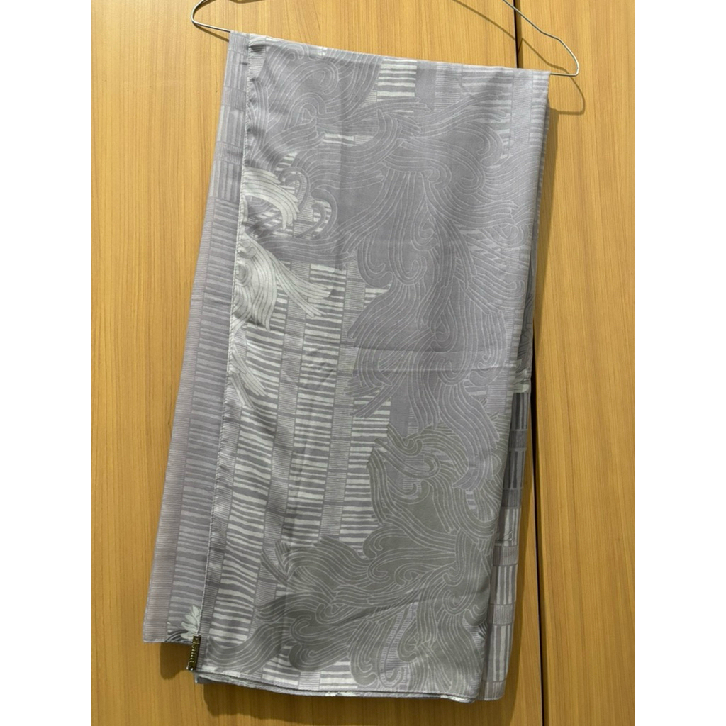 PRELOVED Hijab Monogram Kamiidea