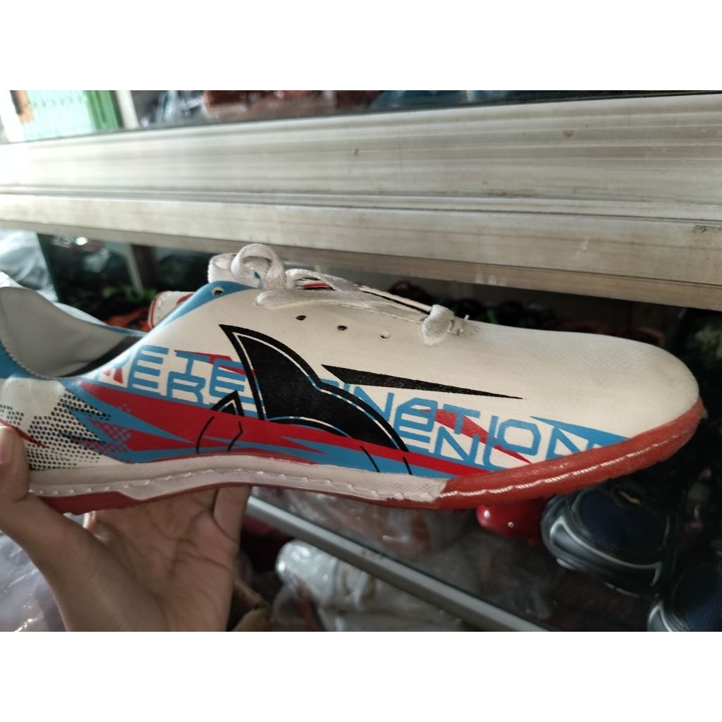 Sepatu futsal ortus original